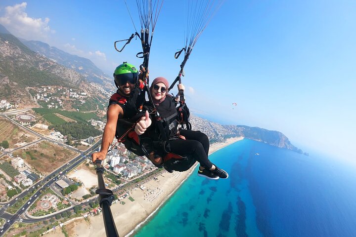 Alanya Tandem Paragliding Experience Fly Over Coast