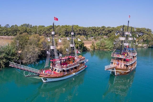 Manavgat Waterfall and River Boat Tour from Alanya